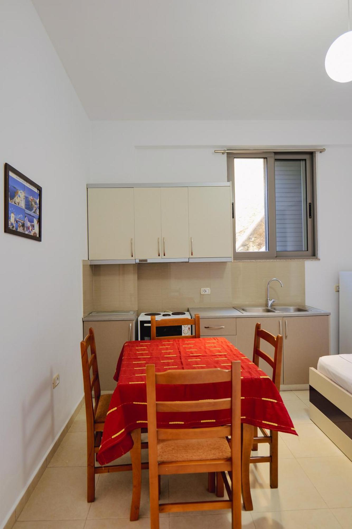 Hotel Argjiro Sarandë Exterior foto