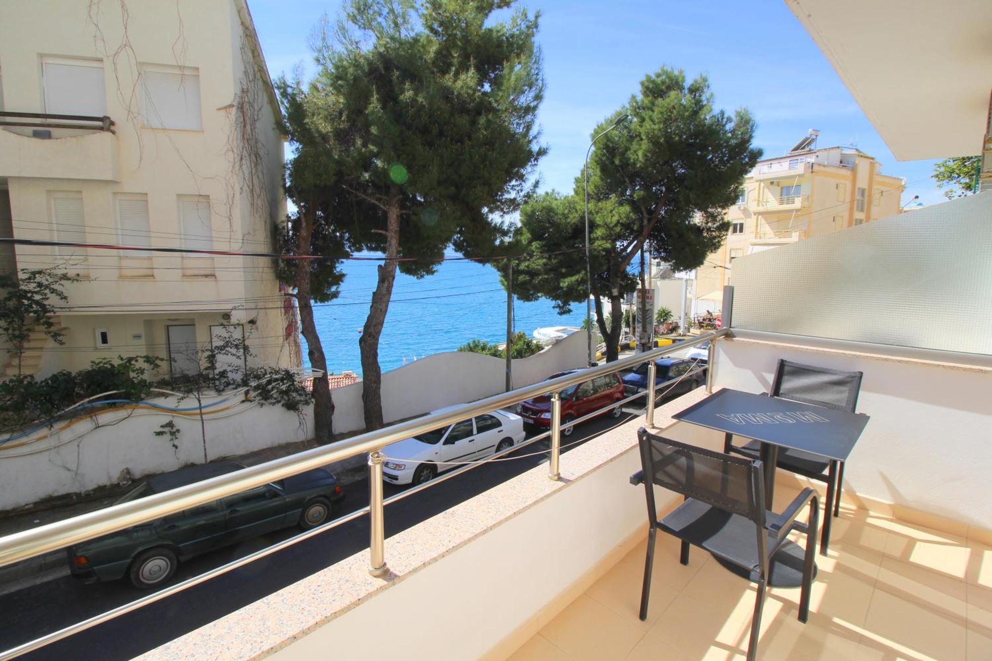 Hotel Argjiro Sarandë Exterior foto